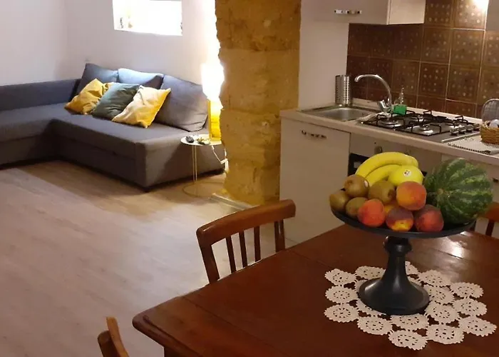 Ilgiardinodilina * 阿格里真托